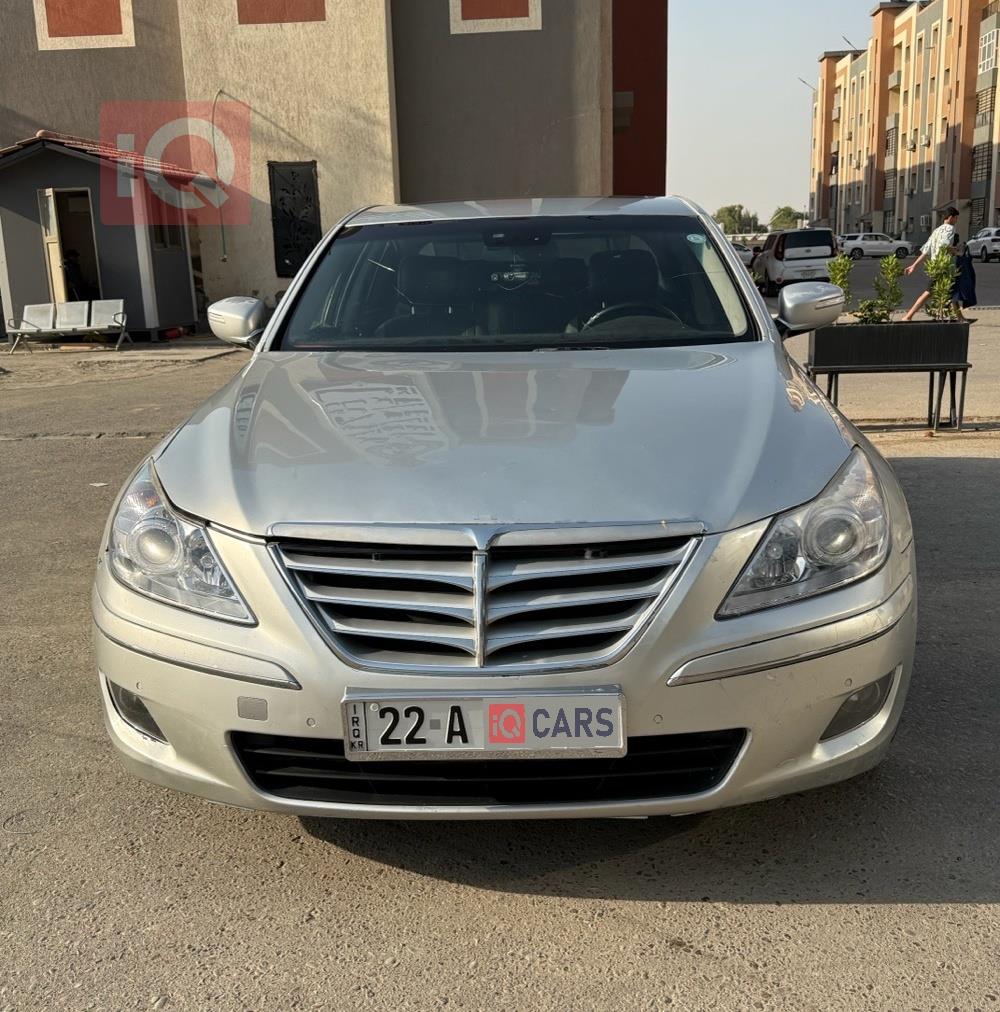 هیوندای جێنسس